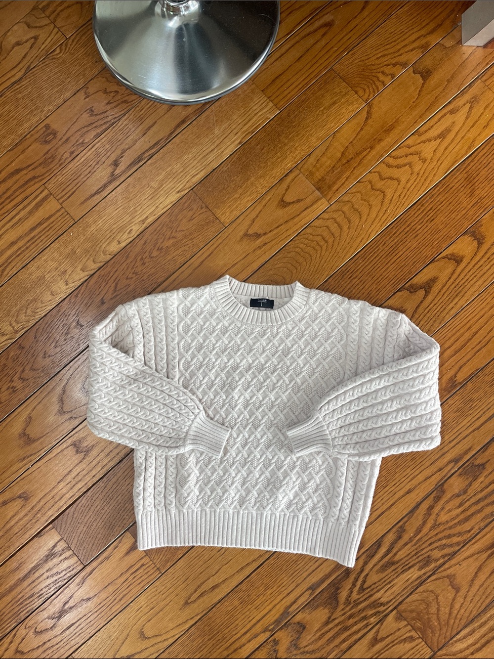 Tahari Soft Cream Cable Knit Pullover